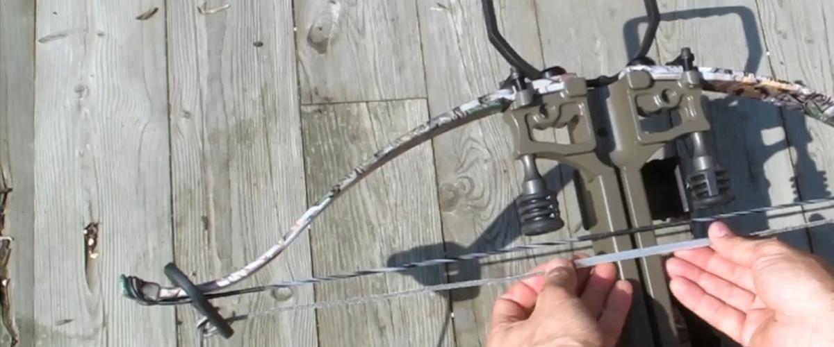 Changing a crossbow string