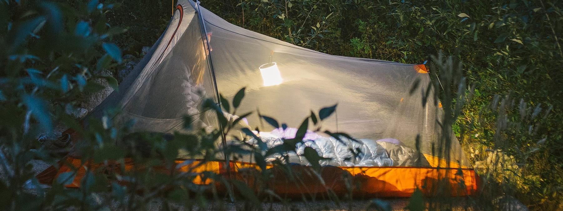 Camping en plein air Lumière Solaire Guirlande Lumineuse Led Camping Lampe  Téléphone Chargeur Gadgets en plein air Camping Eq