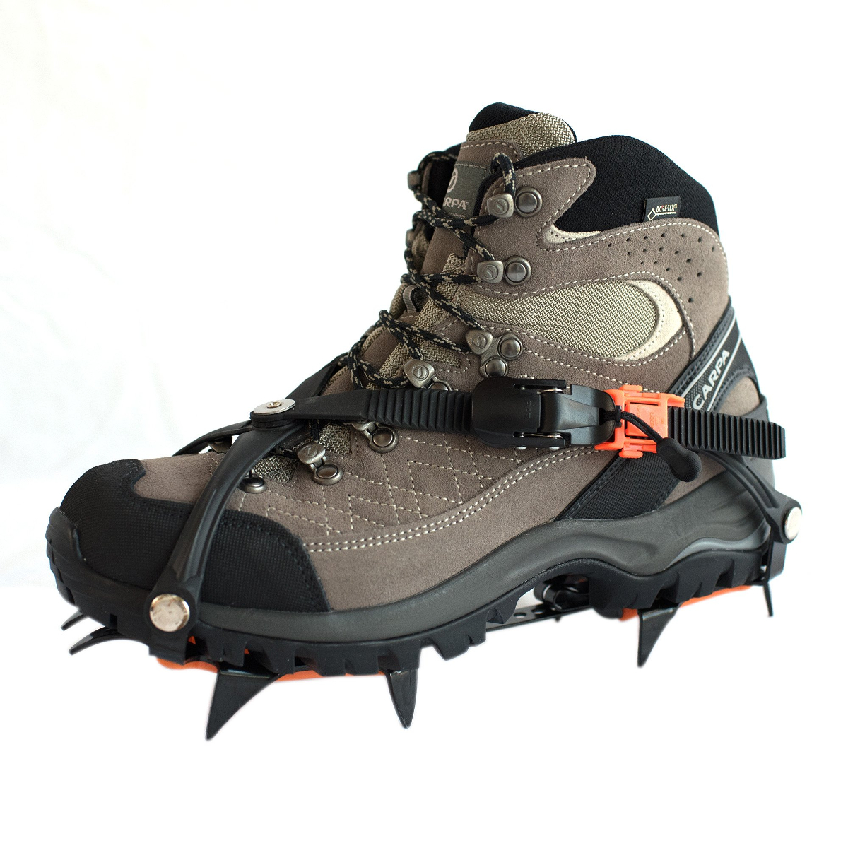 chaussure crampon vissé